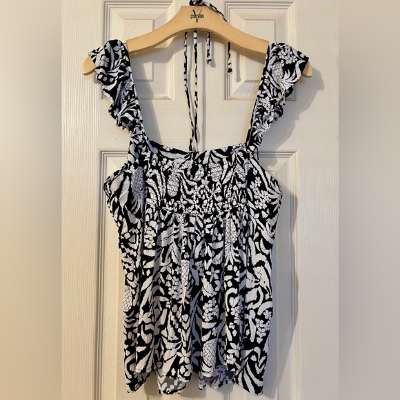 LOFT Ruffle Shell - Picture 2 of 3